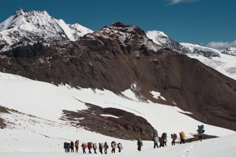 Trek to Pin Valley National Park near Tabo