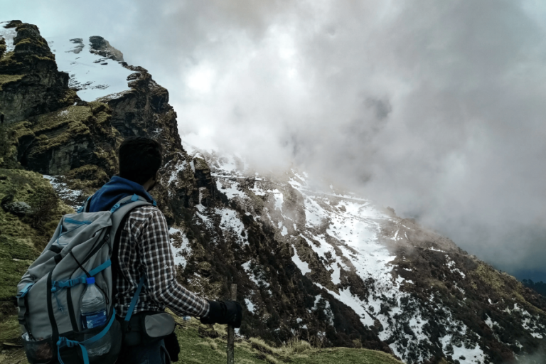 Trekking to Hatu Peak